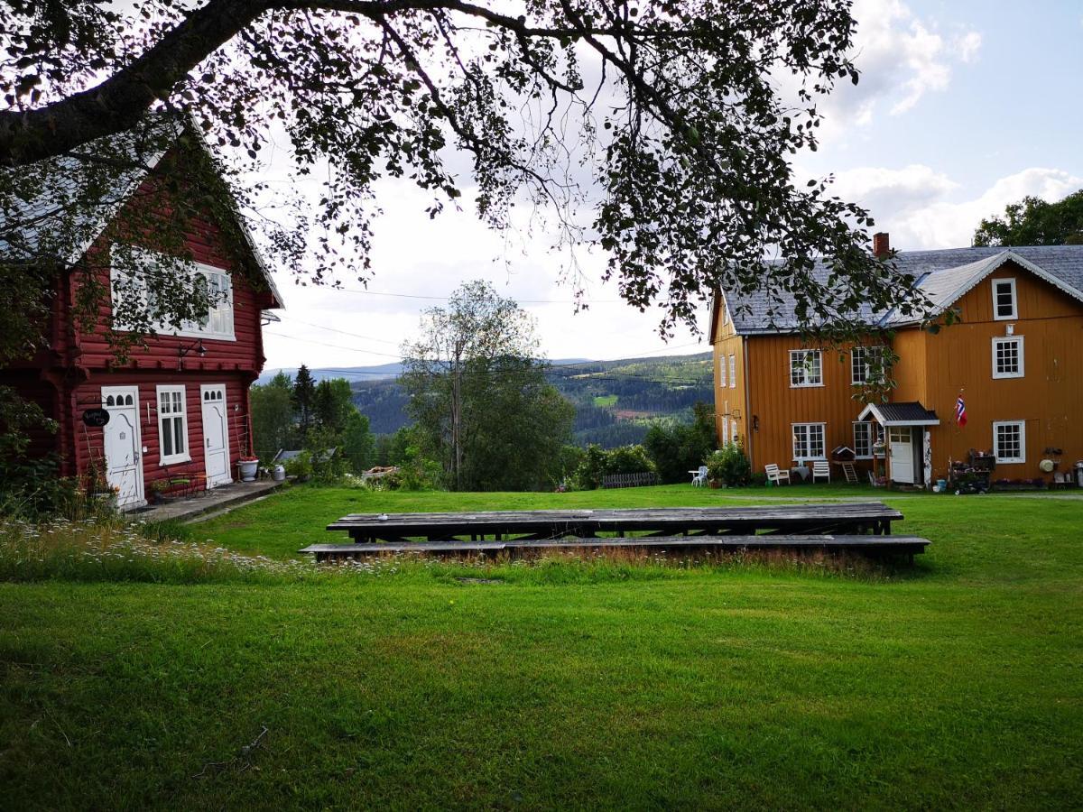 Haugtun Gardspensjonat Og Leiligheter Nordre Land Exteriör bild