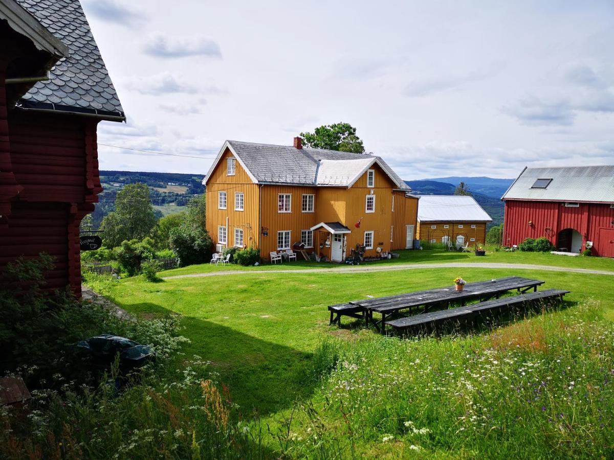 Haugtun Gardspensjonat Og Leiligheter Nordre Land Exteriör bild